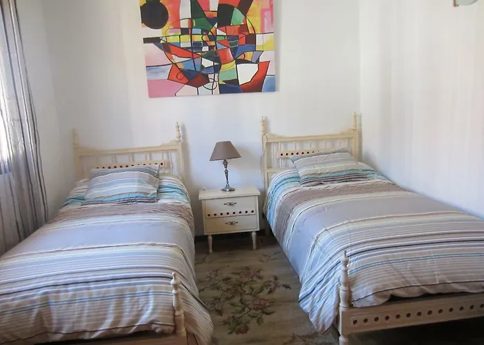 Casa De Julio Marroquin * Pradoluengo