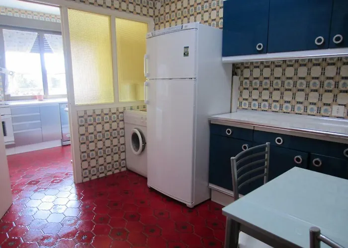 Casa De Julio Marroquin * Pradoluengo