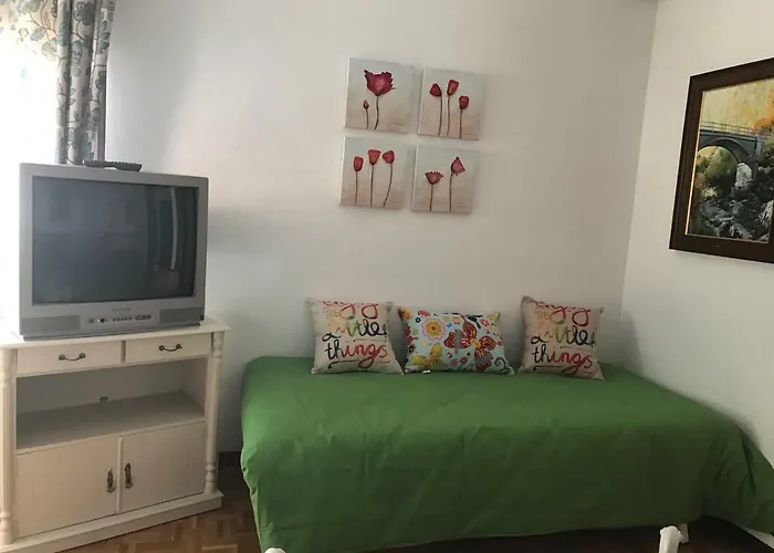 Casa De Julio Marroquin Pradoluengo